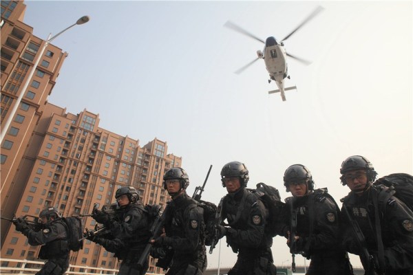 特警力量剧情介绍