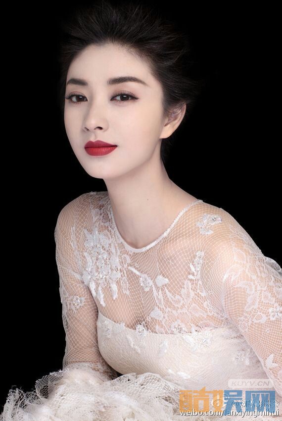 思美人南后是谁演的 思美人南后的扮演者斓曦个人资料、写真、生活照欣赏