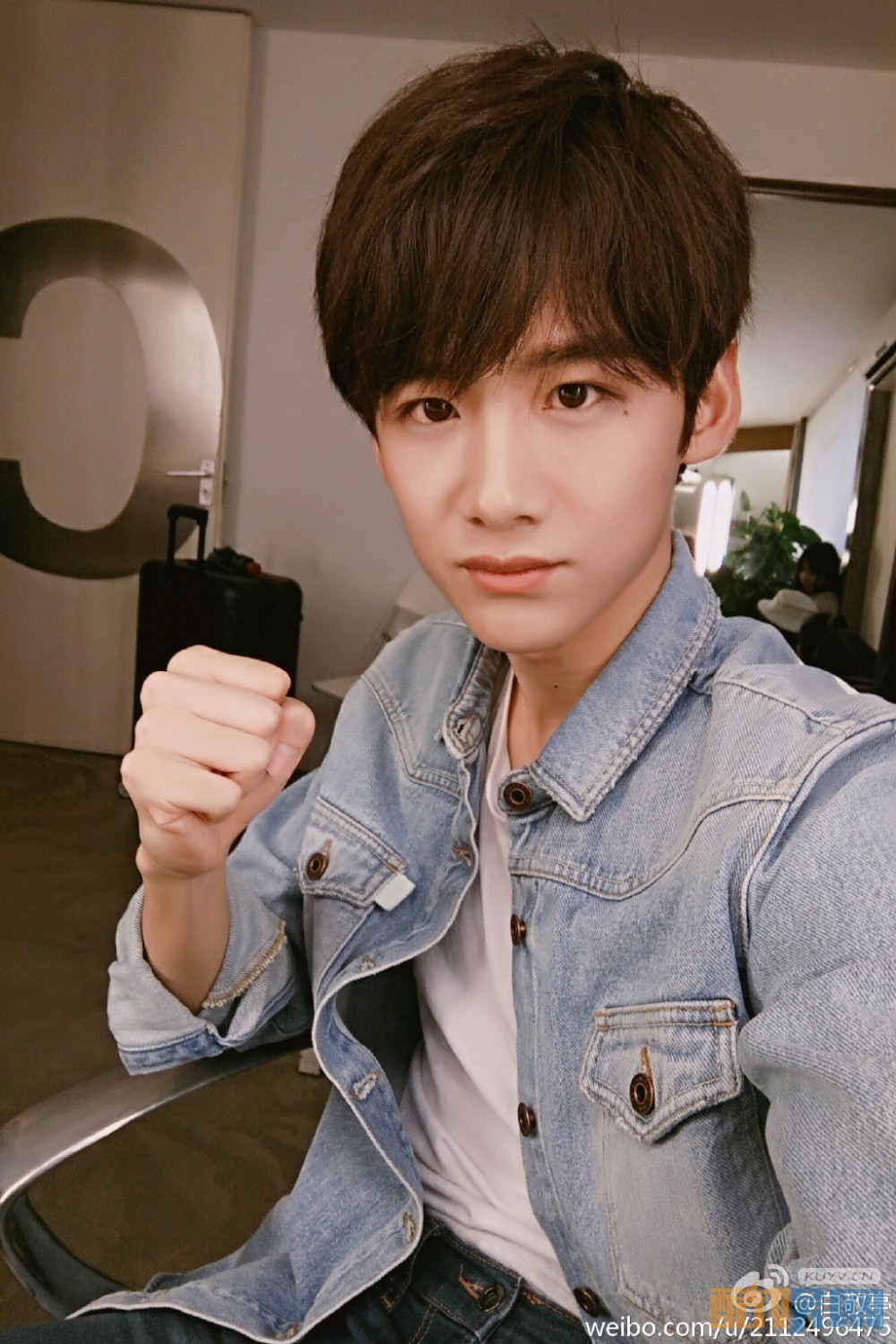 夏至未至陆之昂是谁演的 夏至未至陆之昂的扮演者白敬亭个人资料、写真、生活照欣赏